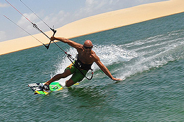 Kitesurf à Barra Grande au Brésil